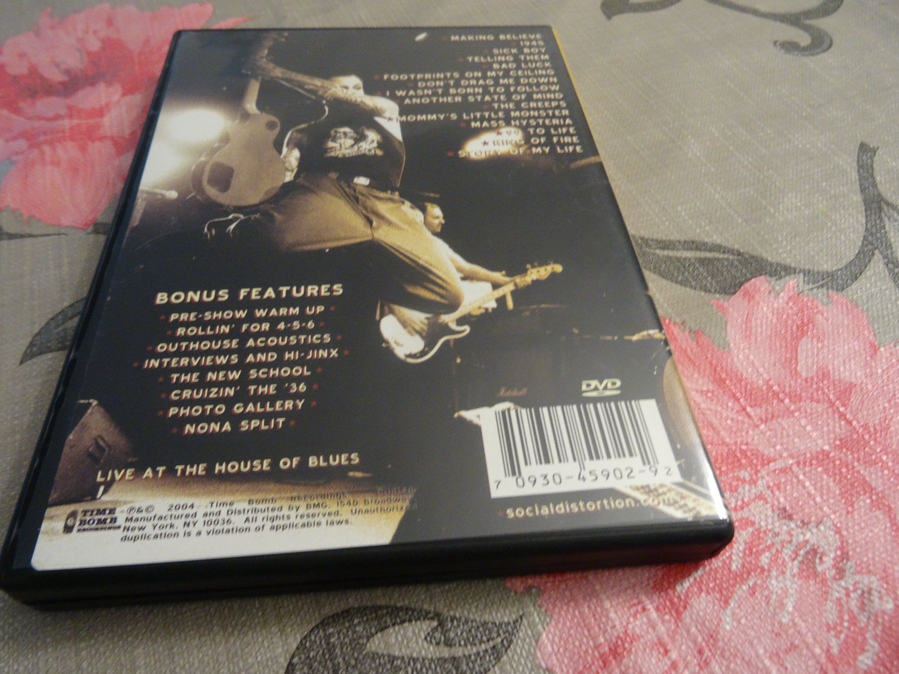 Tutti i DVDs: Social Distortion - Live in Orange County DVD – Usato da Olten venduto da Disc-Verkauf 2