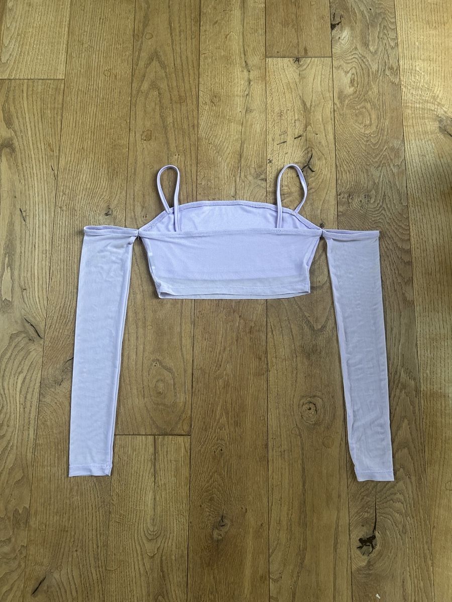 Shein Tops: Damen Crop Top mit langen Ärmeln  – Gebraucht aus Frauenfeld von jae_vs6j 1