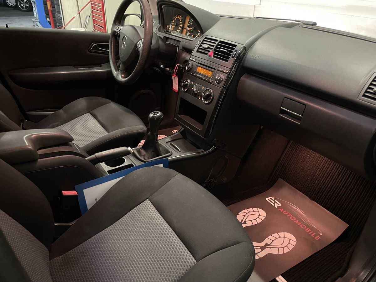Mercedes-Benz Automobili: MERCEDES-BENZ A 150 Elégance – Usato da St. Margrethen SG venduto da ERA1 7