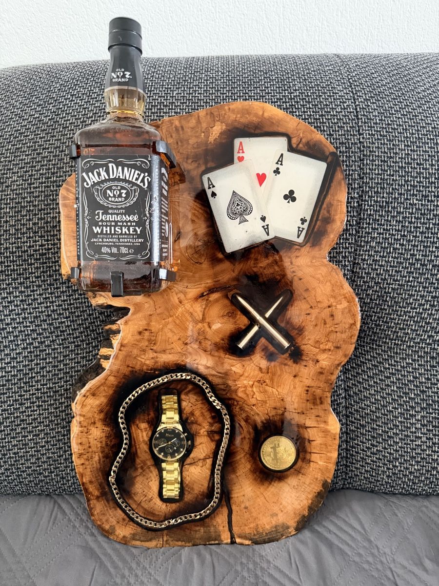 Toutes les décorations: Dekoratives Brett mit Jack Daniels – Neuf (Voir description) à Bülach par Kadafmafia