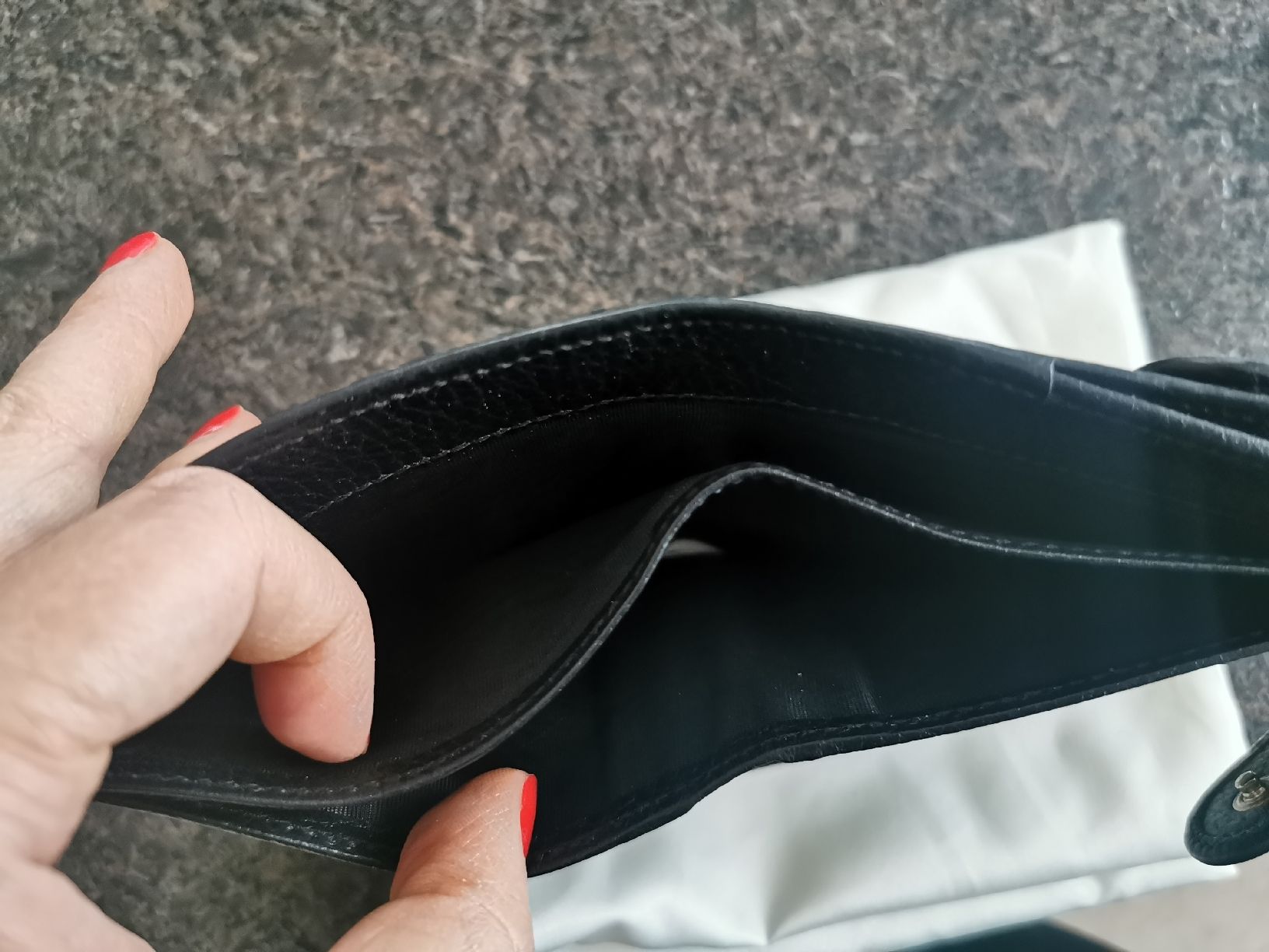 Gucci Portamonete: Gucci Geldbörse – Nuovo e nell'imballaggio originale da Bad Ragaz venduto da AKahlon 2