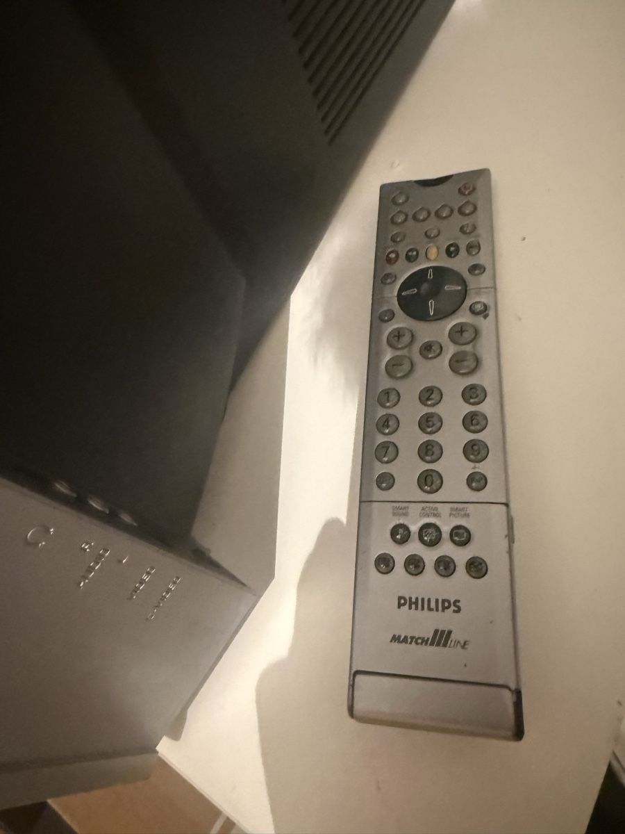 Appareils TV: Tv cathodique Philips 28 pouces – D'occasion à Gimel par xoux24 5