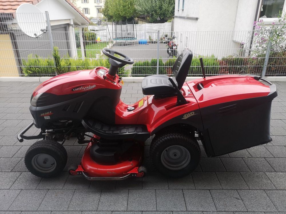 Aufsitzmäher Castelgarden XHX 240 4WD E Kaufen auf Ricardo