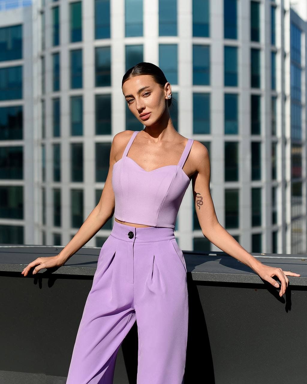 Pantaloni: High Waist Straight Pants Size: L – Nuovo e nell'imballaggio originale da Zürich venduto da Ms.Me-Fashion 1