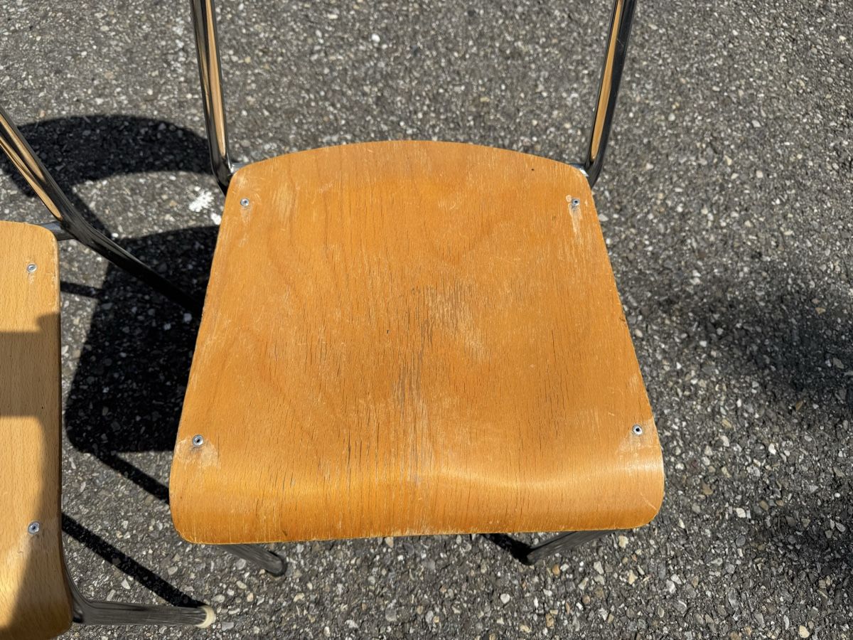 Stühle: 5 Vintage Stühle ab 1.-  – Gebraucht aus Grenchen von Design-Outlet 4
