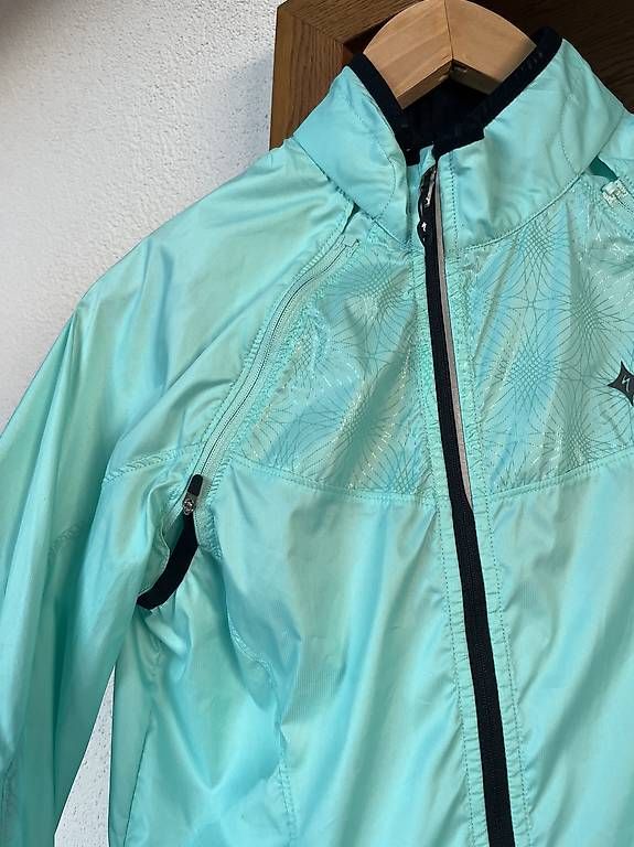 Jacken: Velo Windjacke  – Gebraucht aus Flumserberg Theim von lavgu 1