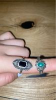 Zwei Ringe