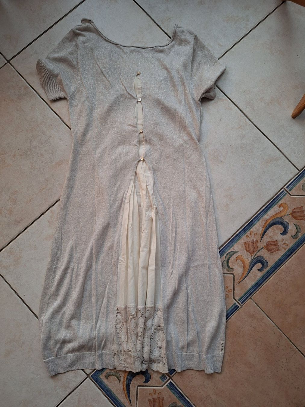 Kleider: Robe beige taille M – Neu (gemäss Beschreibung) aus St-Triphon von Jldr0 6