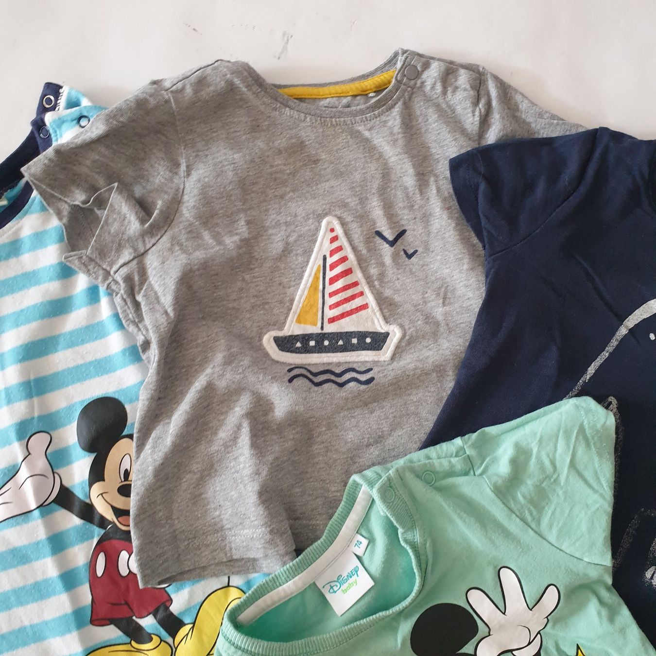 Lotti & Set di vestiti: Kleiderpaket T -Shirt 74 – Usato da Chur venduto da copino 4