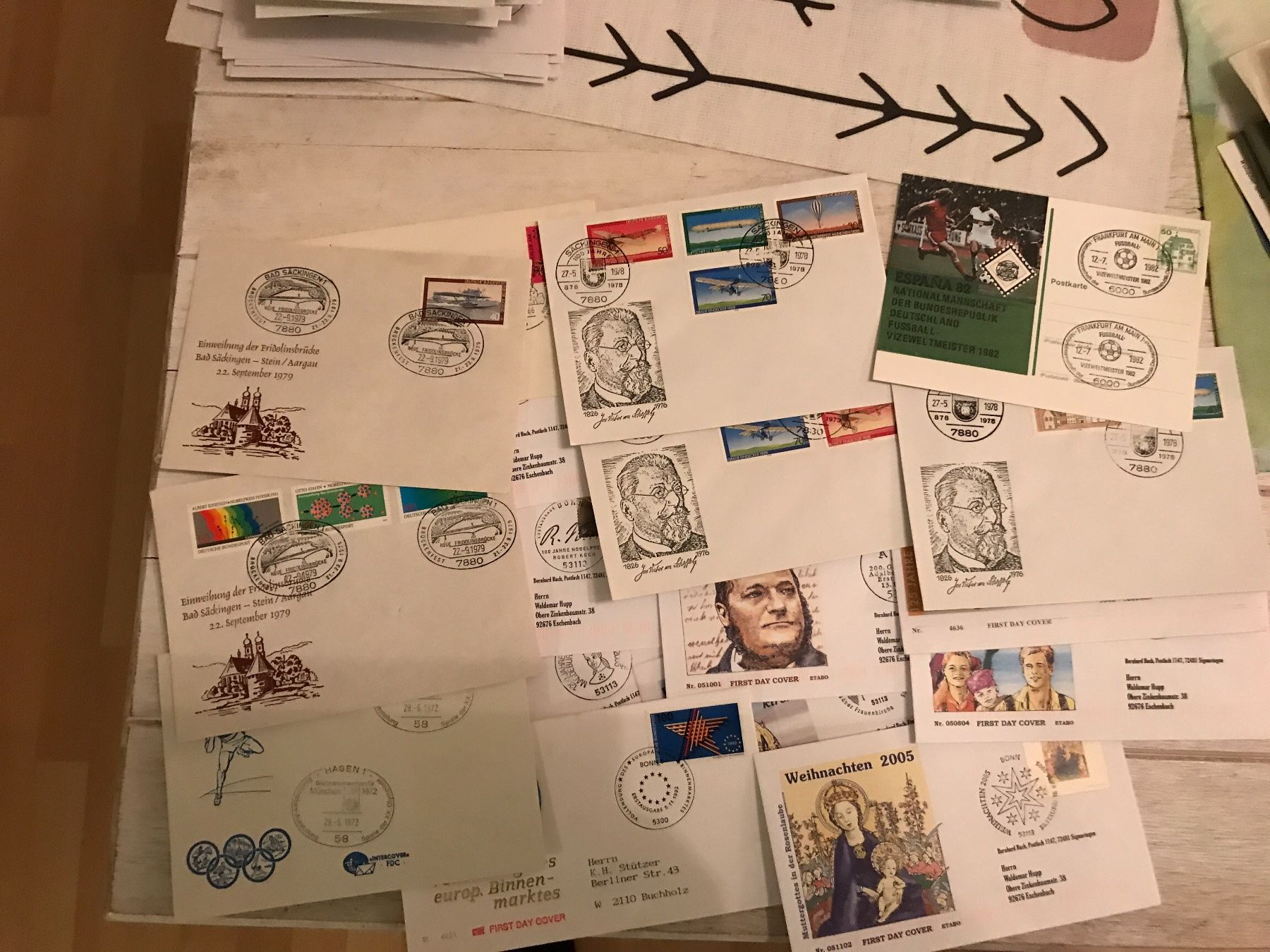 Alle Briefmarken: 100 FDC Deutschland (800-27) – Gebraucht aus St.Gallen von Bigdisch 6