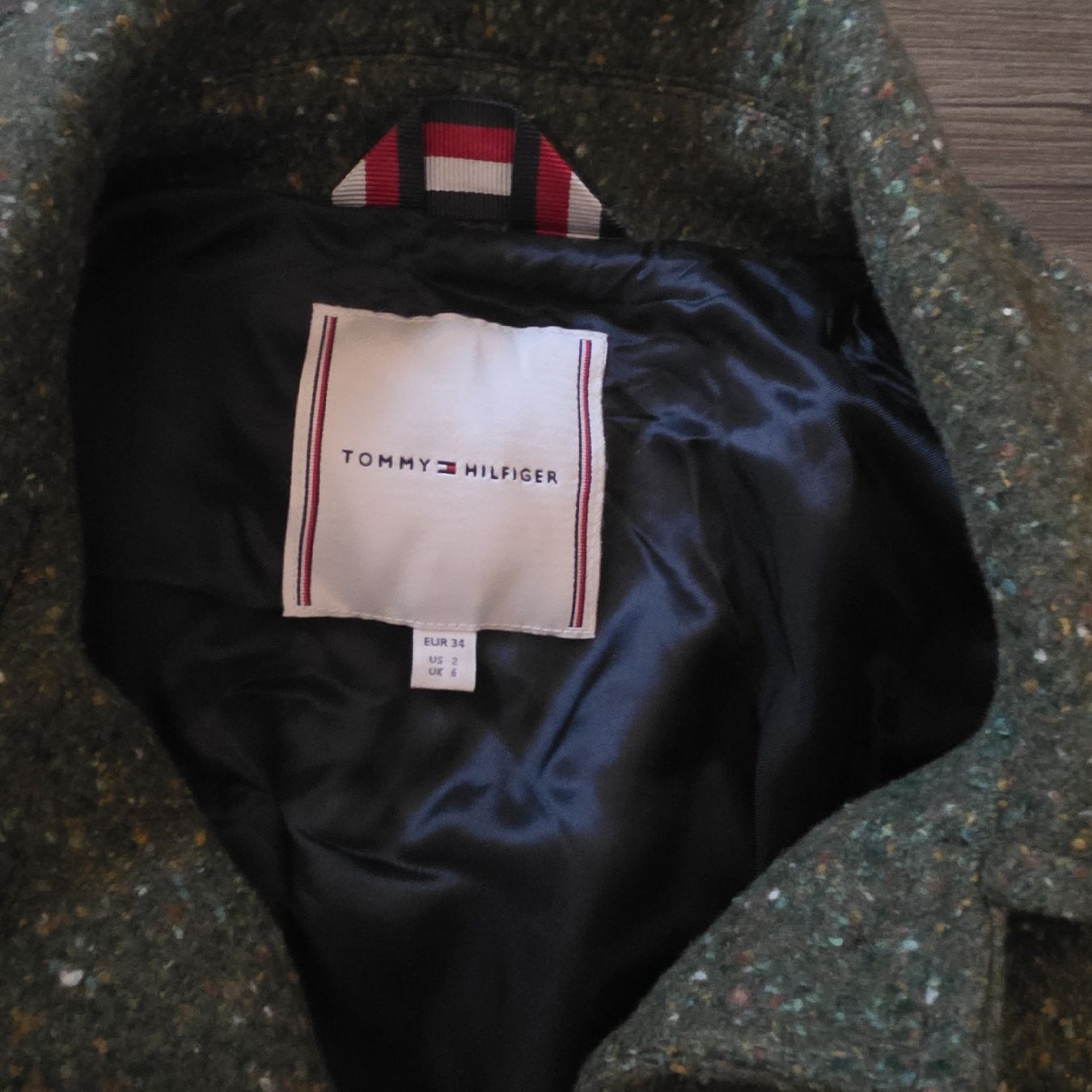 Tommy Hilfiger Jacken: Hilfiger Jacke – Gebraucht aus St. Niklaus VS von BrittaR 2