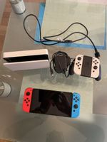 Nintendo Switch Konsole Set gebraucht mit Zubehoer