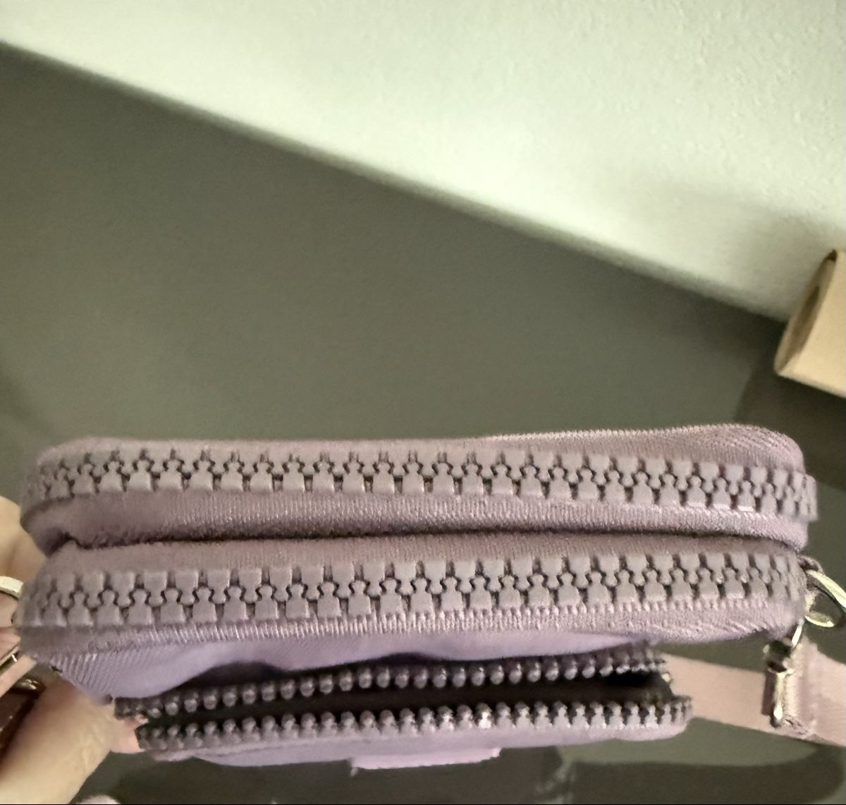 Borse da donna: Handtasche mit drei Fächern  – Nuovo (secondo la descrizione) da Pfeffikon LU venduto da pepino17 4