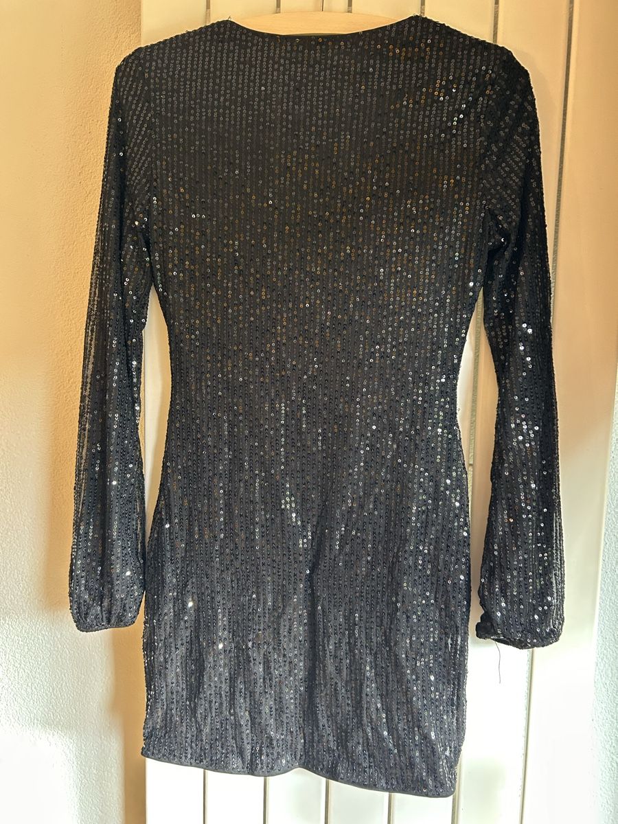 Kleider: Robe sequins noir XS – Gebraucht aus lausanne von Lilos77 1