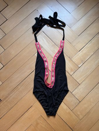 NELLYKINI - Monokini Badeanzug schwarz M