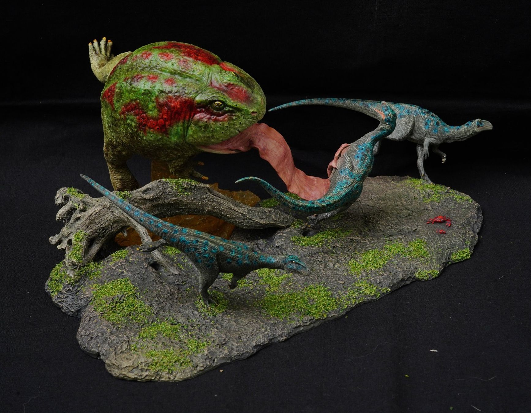 Figuren: Beelzebufo vs. Masiakasaurus 1:5 by SenSen – Gebraucht aus Selzach von Ataraxus 3
