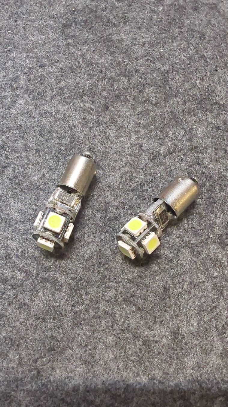 Lampade: LED Lampe 12V BA9S – Nuovo e nell'imballaggio originale da Eisten venduto da manuel.furrer 1