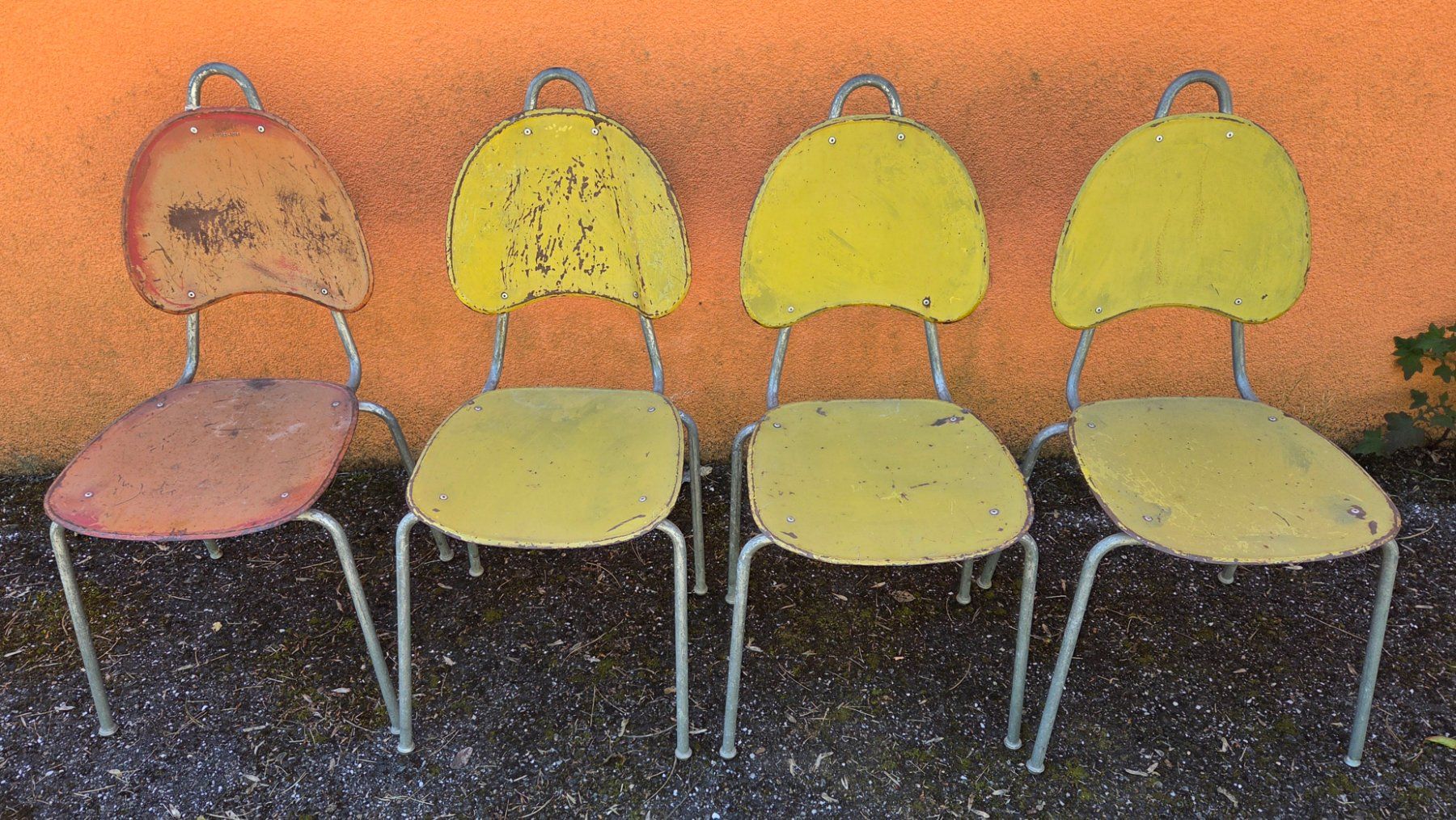 Sedie: 4 Gartenstühle Weba Einigen-Spiez – Usato da Laufen venduto da dixiemen