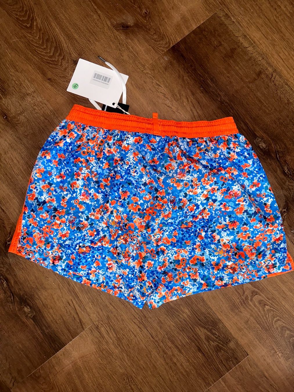 Dsquared2 Costumi da bagno: New Dsquared2 Swim Shorts - IT 48 – Nuovo e nell'imballaggio originale da St-Sulpice VD venduto da juhdu 3
