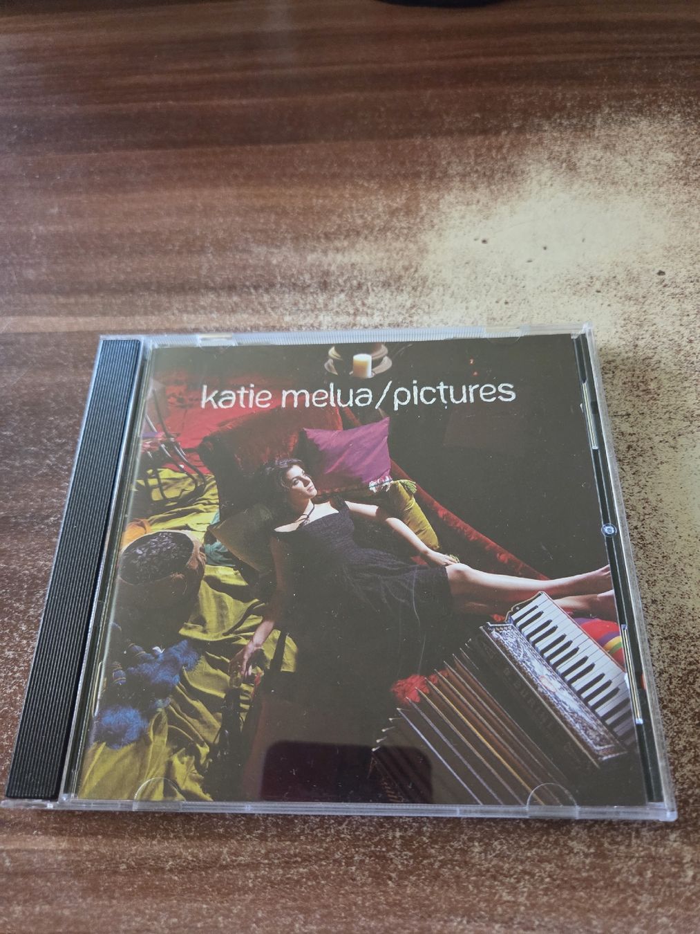 CD: Katie Melua - Pictures – Usato da Wattenwil venduto da Mage66