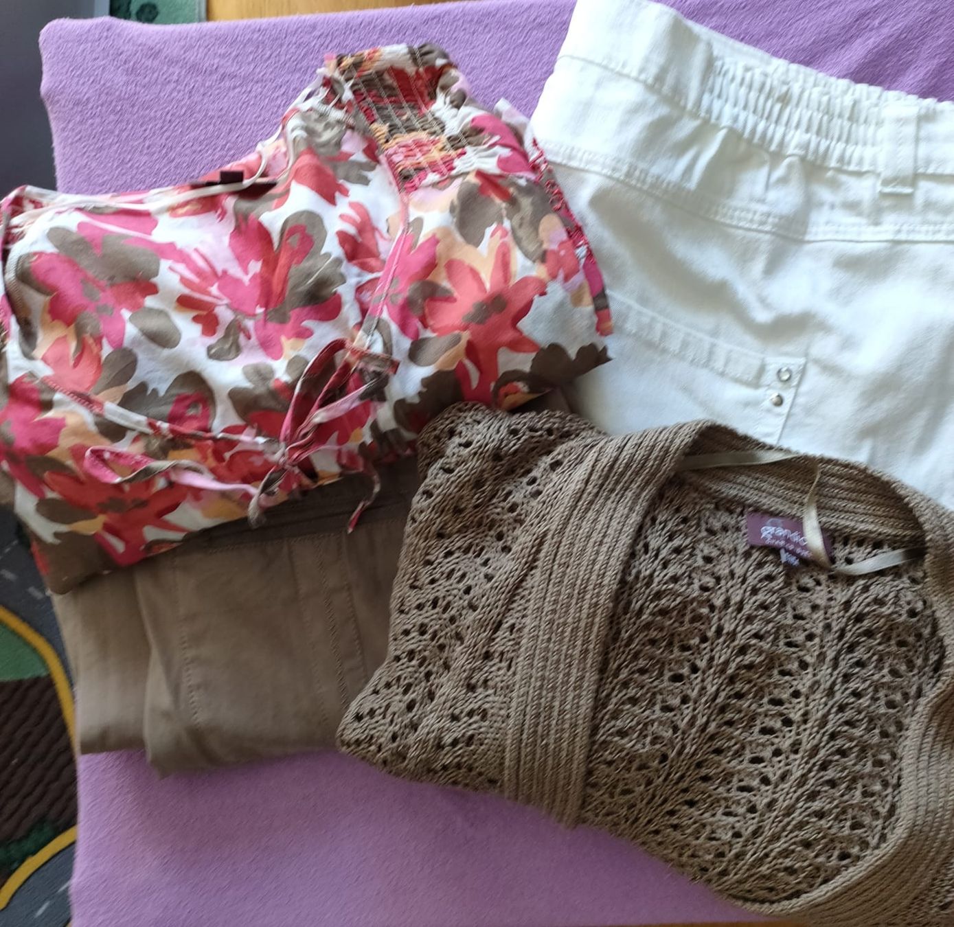 Lotti di vestiti: 4 teiliges Outfit Gr. 52/54 – Usato da Luzern venduto da Luzern_Energy 4