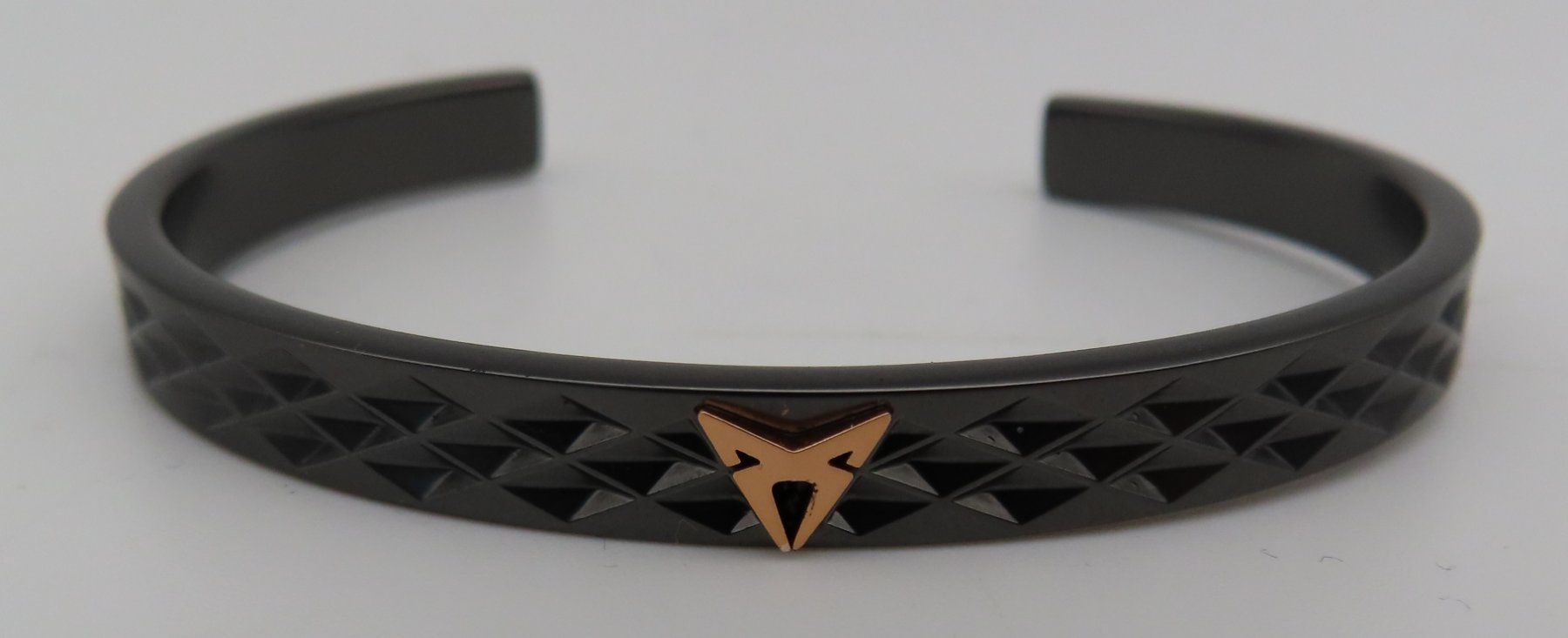 Bracciali & Braccialetti: MAM x CUPRA Parametric Designer-Armband – Usato da Reinach BL venduto da WBZ-Flohmarkt 2