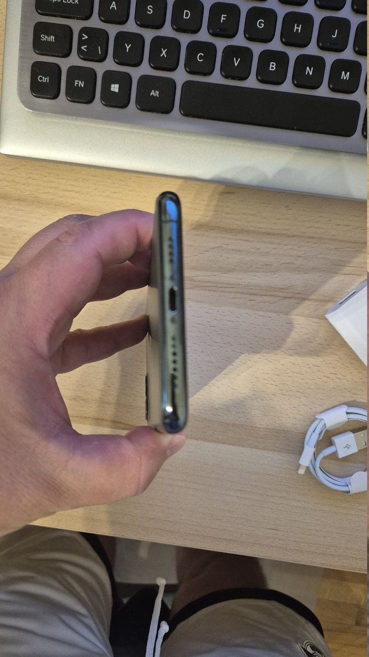 Apple Handys / Smartphones: iPhone 11 Pro Max 64GB Midnight Green 3013 – Gebraucht aus Münchenbuchsee von MV_Solutions