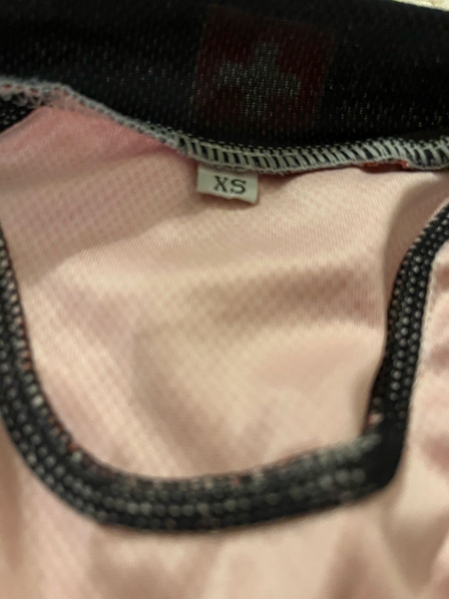 BMC Lotti di vestiti: Tenue de vélo  – Usato da Genthod venduto da Bilibi 3