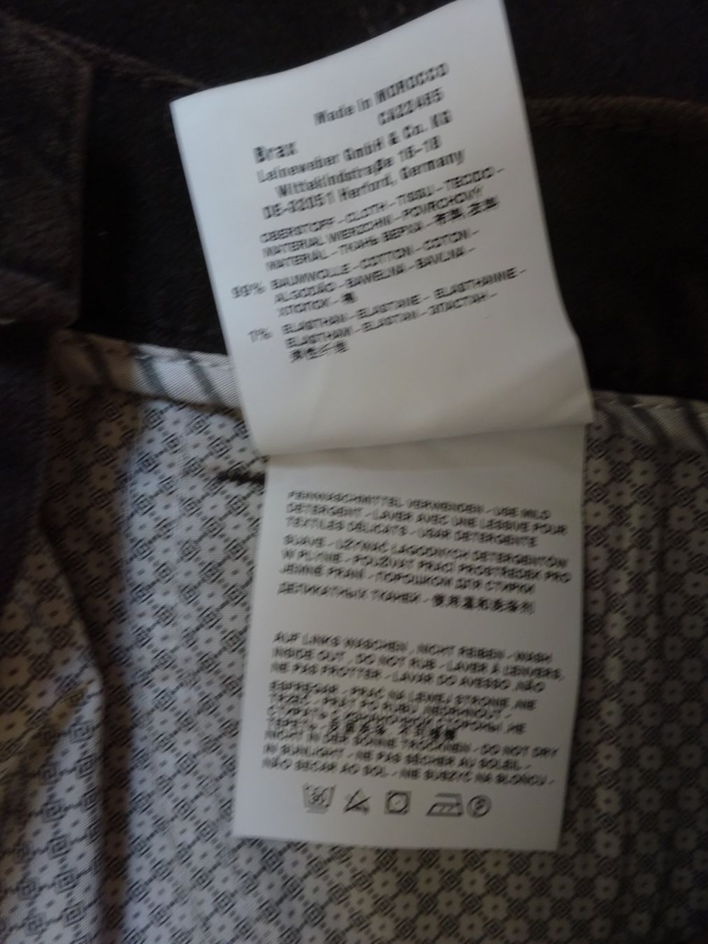 Brax Pantaloni: Brax - Samt Jeans - dunkelbraun - Grösse 40 – Usato da Zofingen venduto da Justizia_01 3