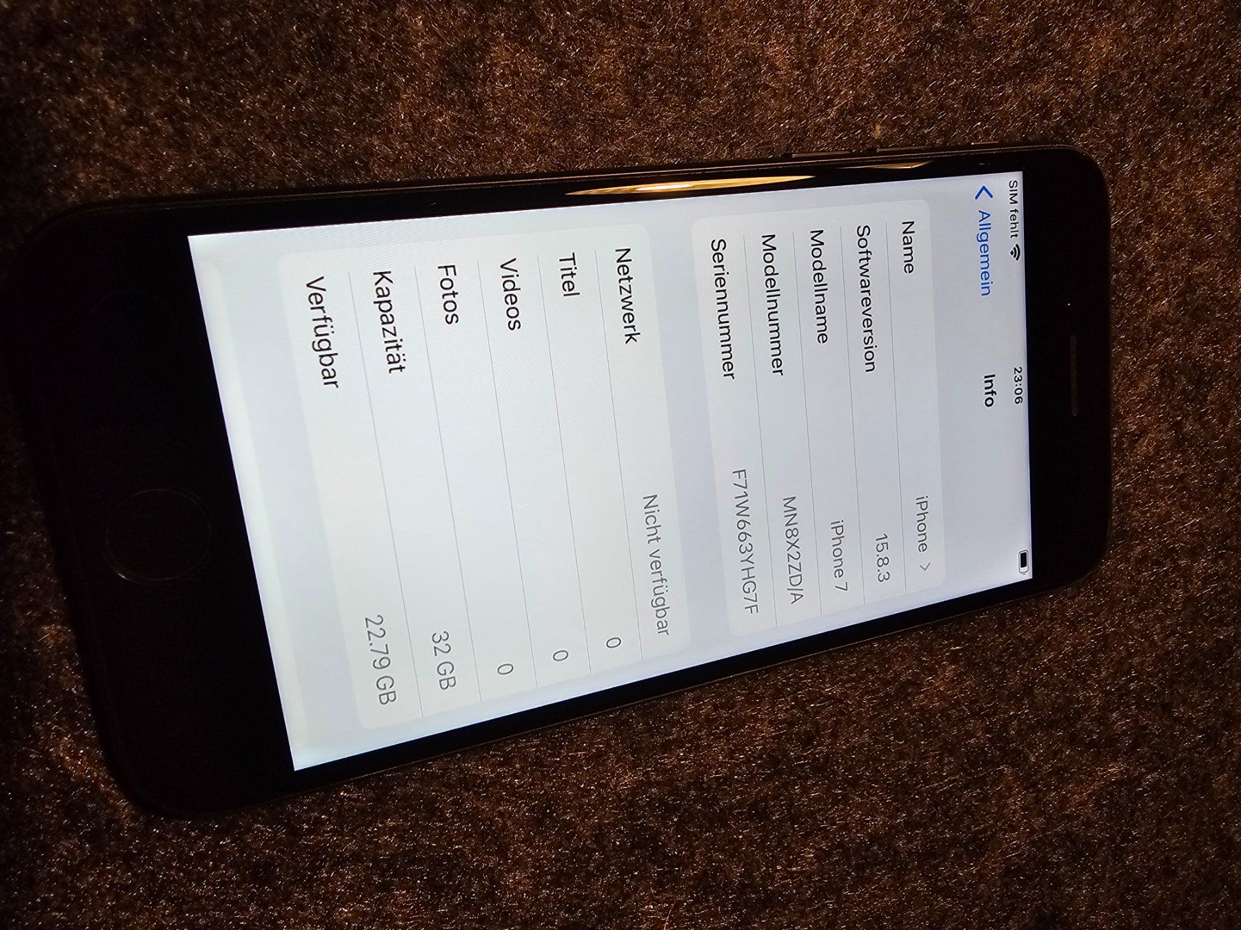 Apple Telefoni cellulari / Smartphones: iPhone 7, 32 GB, Schwarz - Vintage! – Difettoso da Zweidlen venduto da RepToGo