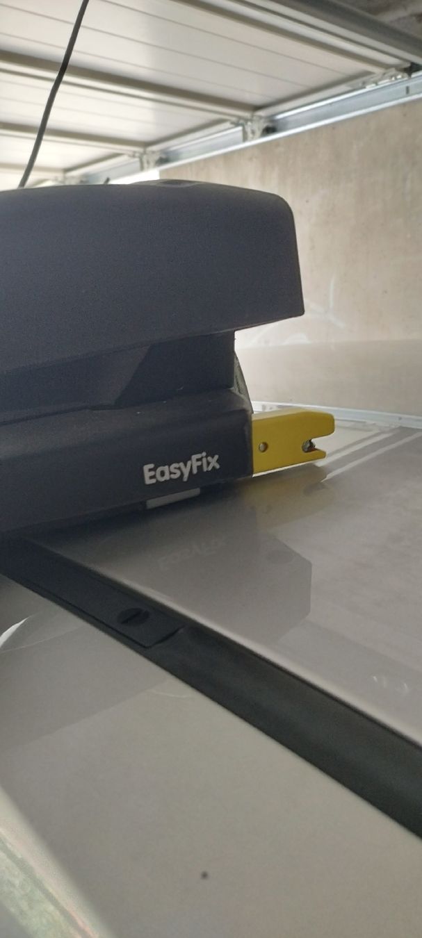 Maxi-Cosi Auto-Kindersitze: Maxi-Cosi Autositz mit Easyfix Station – Gebraucht aus Wilen b. Wollerau von unp_r7qz 6