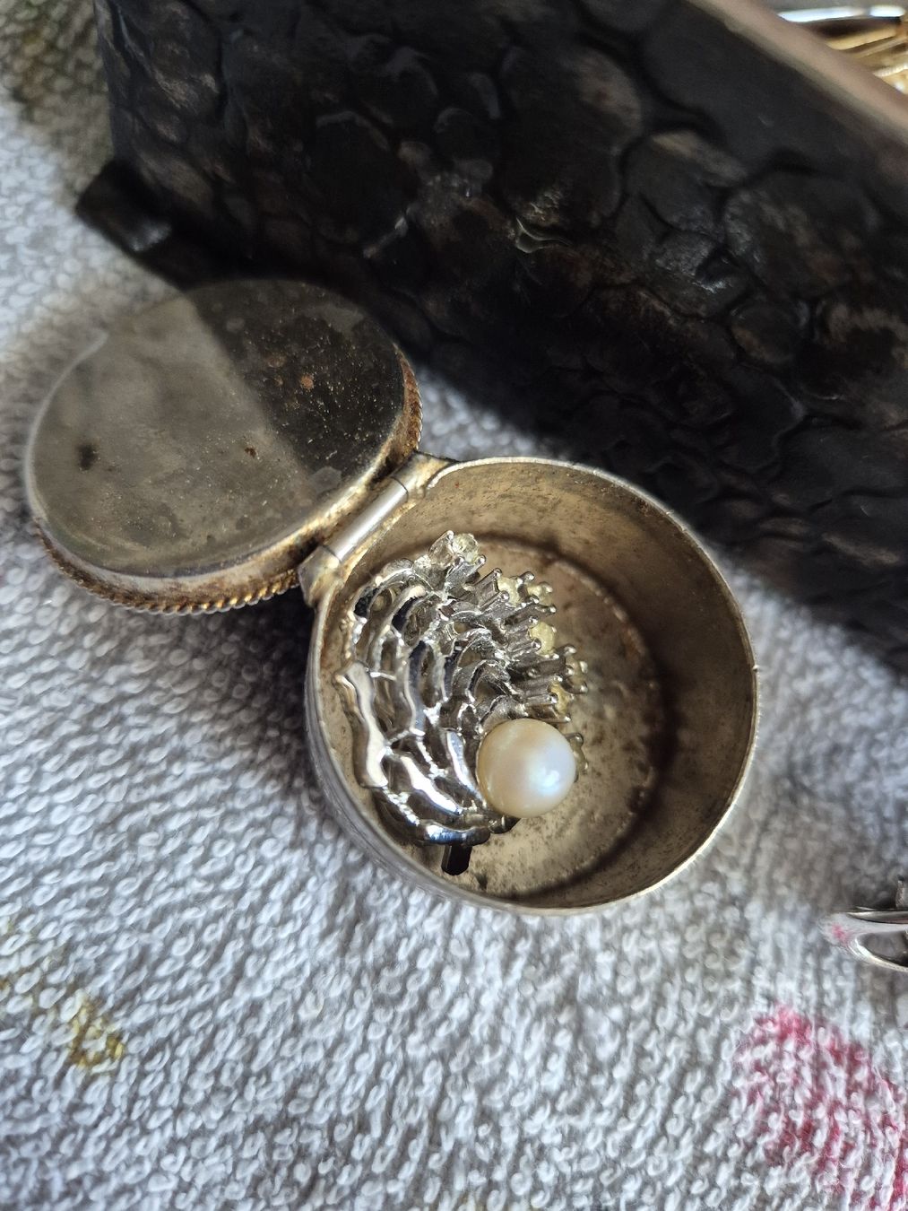Sonstiger Schmuck: Schmuckkonvolut inkl. Schatulle – Gebraucht aus Vilters von Fleiflomi 2