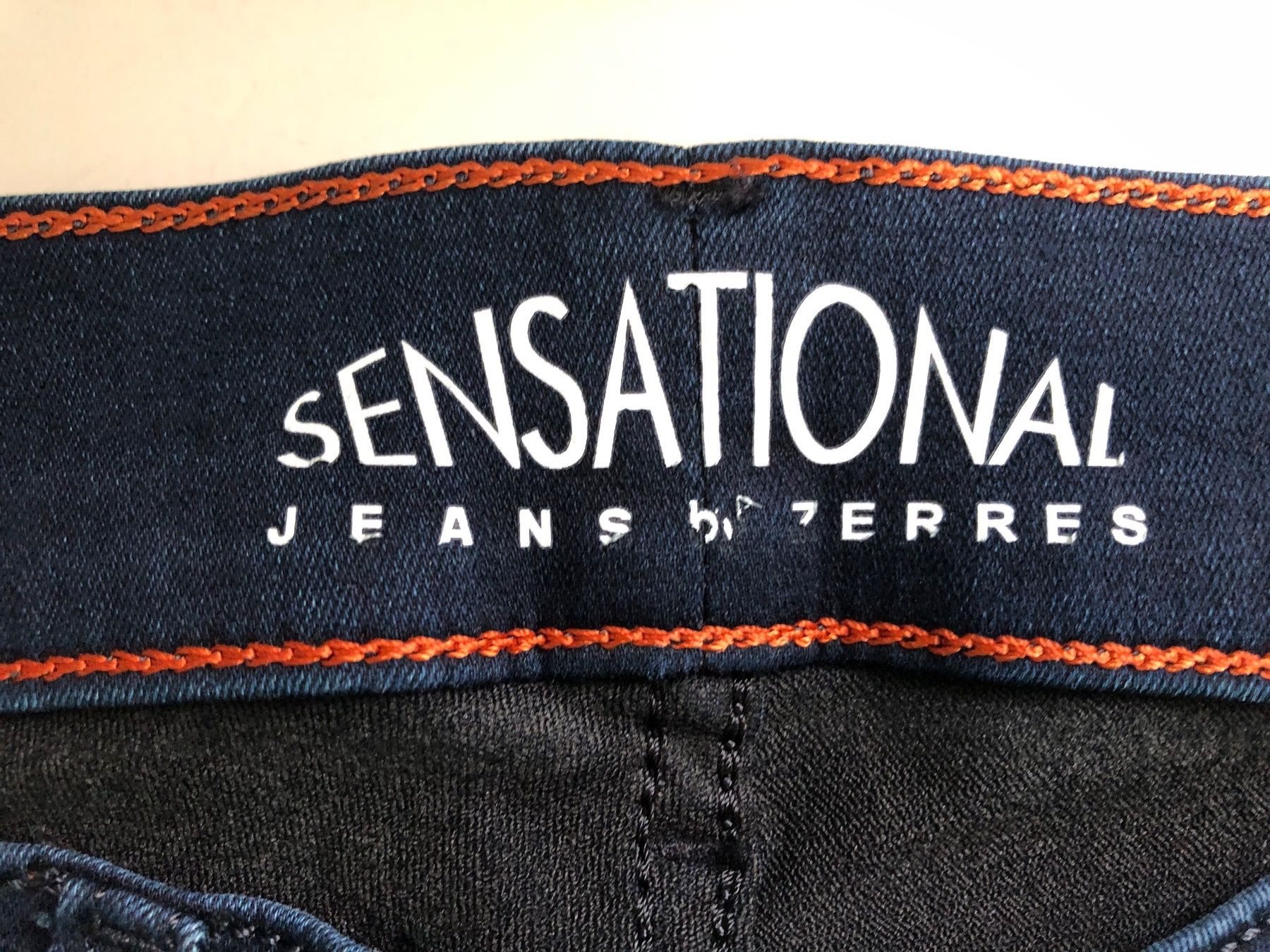 Jeans: Jeans – Nuovo (secondo la descrizione) da Arlesheim venduto da leyRum4.5 5