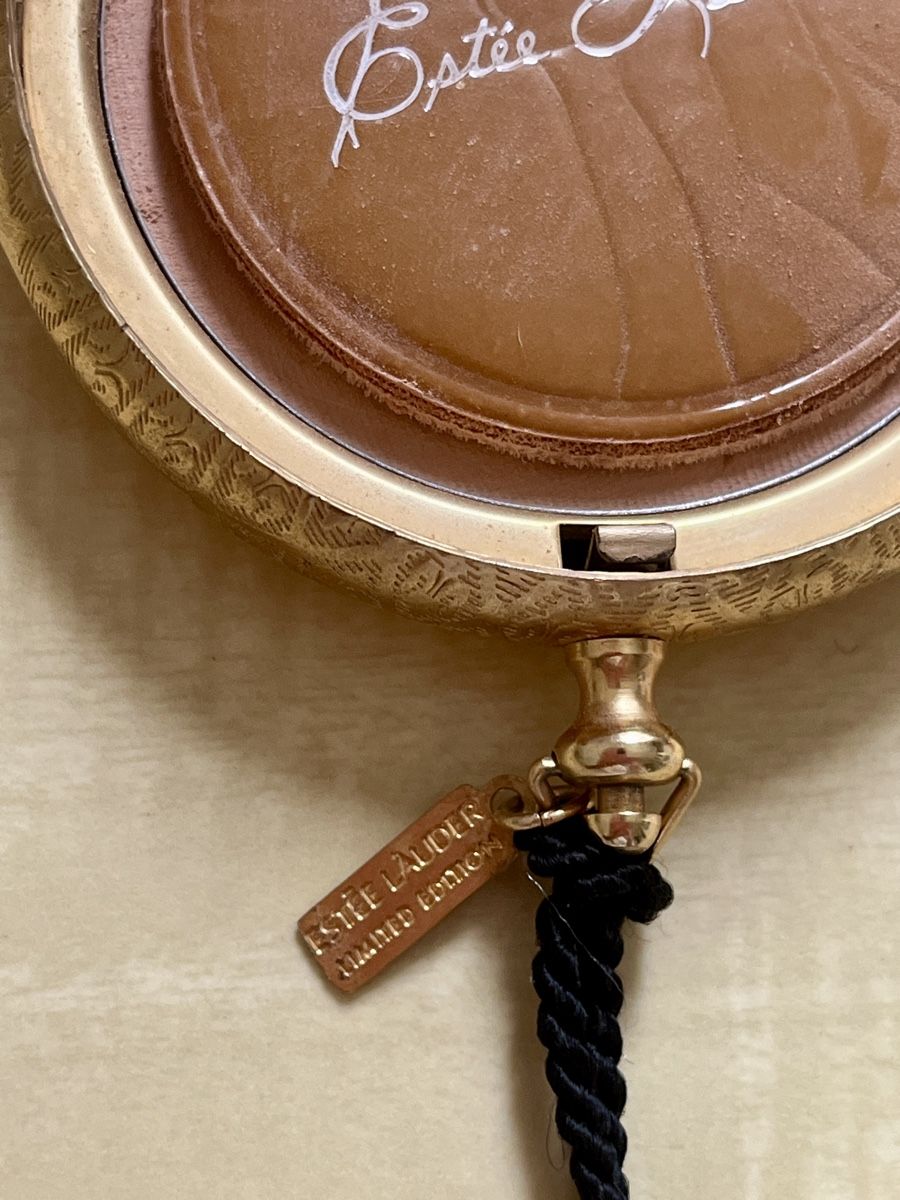 Estée Lauder Profumi & Eau de Toilette: Poudrier Estée Lauder vintage – Usato da lausanne venduto da ZeldaZonk58 5