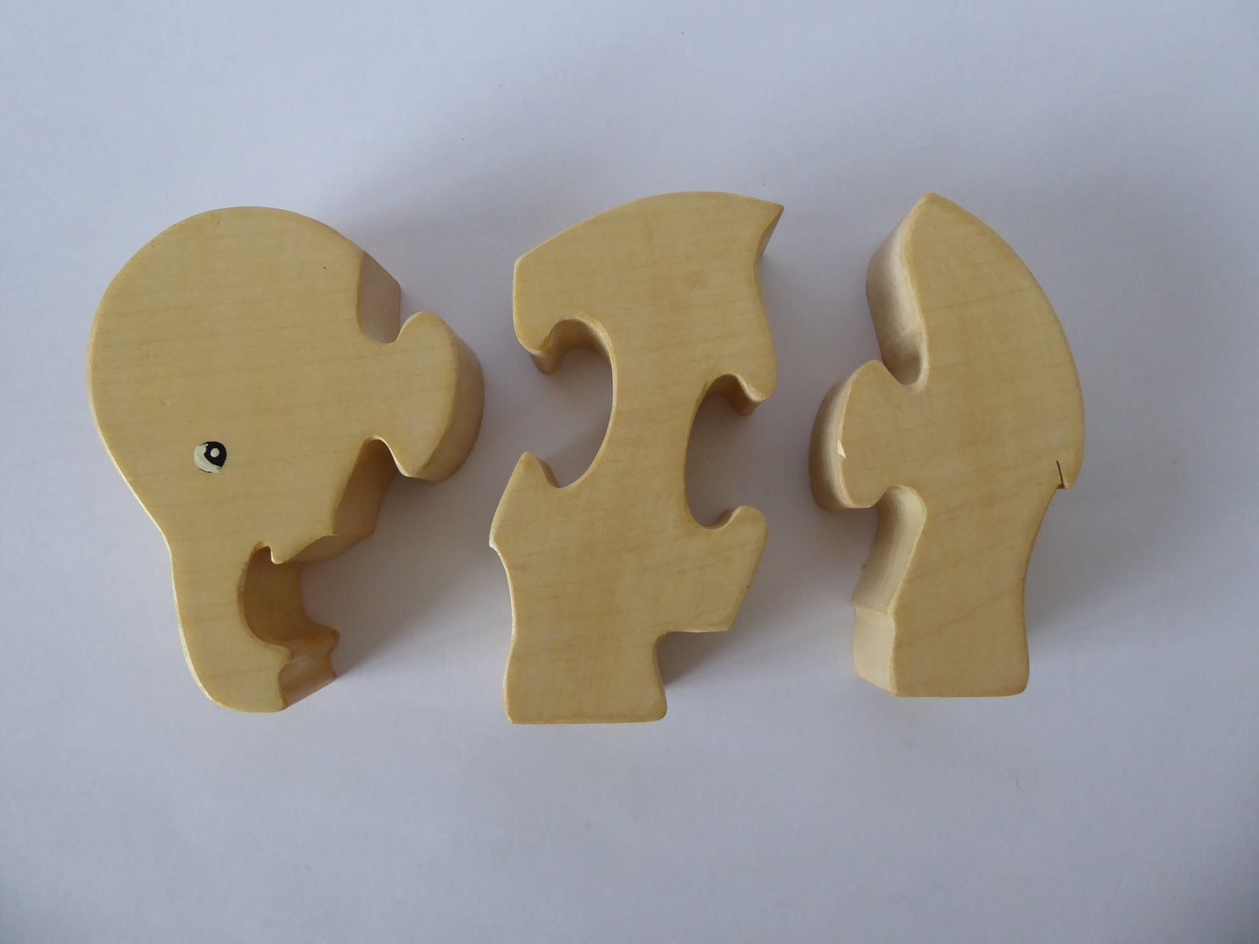 Spielzeuge: Toller Holz Elefant, 3 teilig – Gebraucht aus Turbenthal von Panau 1