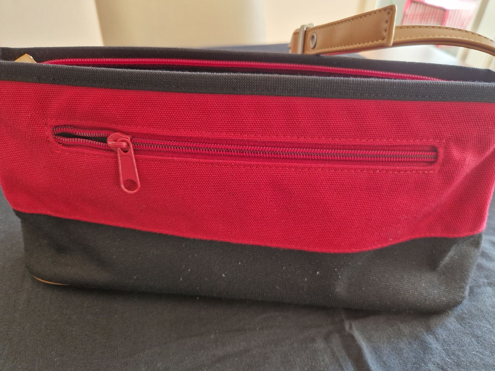 Taschen für Damen: Schultertasche Vintage London – Neu (gemäss Beschreibung) aus Fislisbach von mka_km8f 1