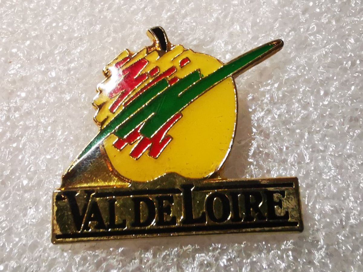 Placchette & Badge: Ansteckpin 7: Val de Loire – Usato da Oppligen venduto da Pin-Fall-Shop