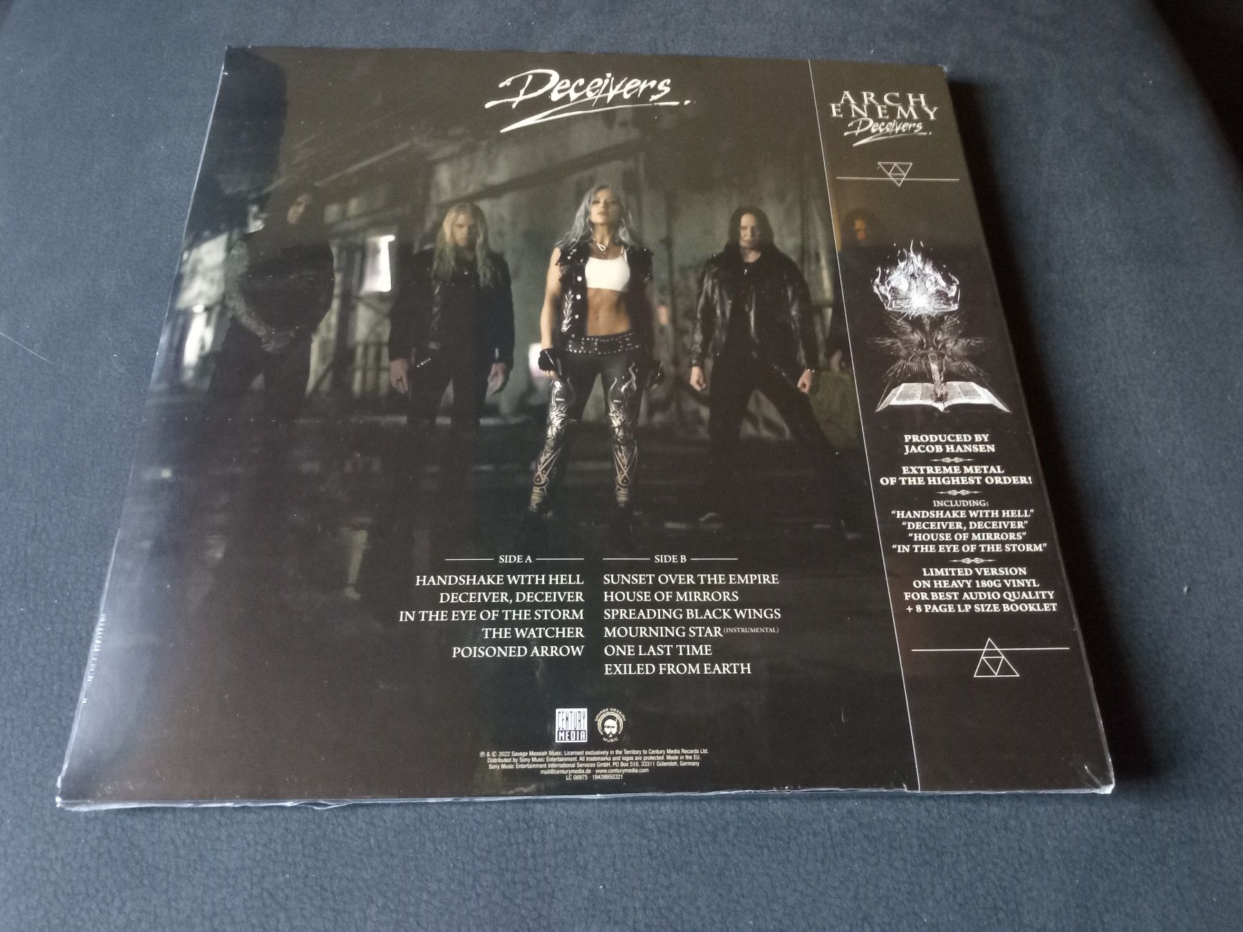 Dischi in vinile: Arch Enemy-Deceivers 12'' Light Blue Vinyl LP 2022 lt 500 – Nuovo e nell'imballaggio originale da Brienz BE venduto da INTERNALFIRE 1