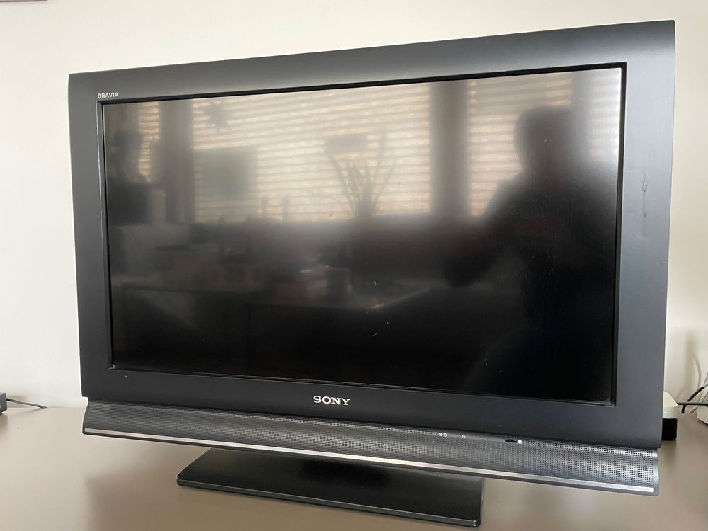 Sony Bravia 32“ LCD TV KDL32L4000 Kaufen auf Ricardo