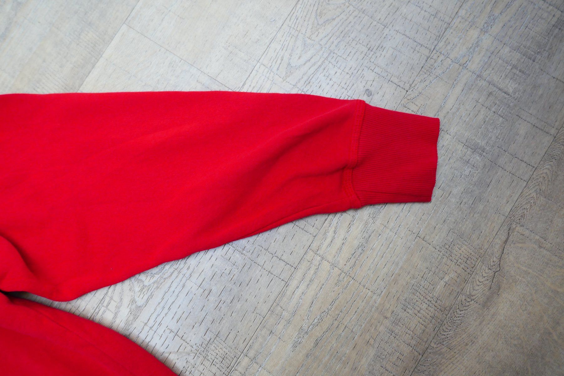 Champion Maglioni & Felpe: Pullover mit Kapuze, Hoodie Champion, Gr. M, rot – Usato da Port venduto da uzuku 5
