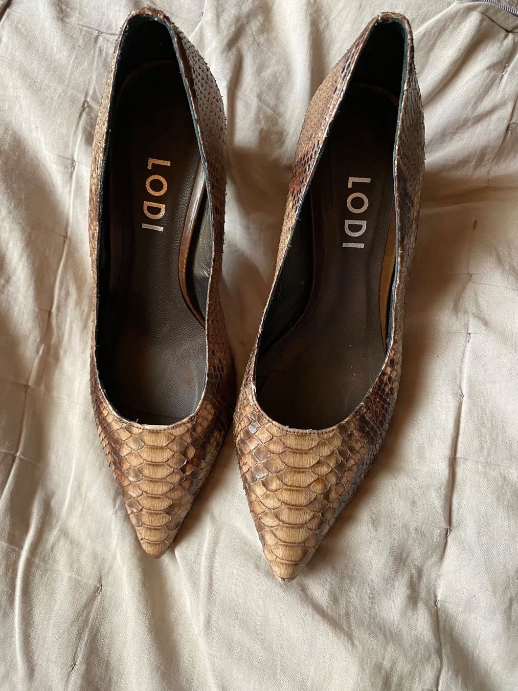 Scarpe da donna: Escarpins python (serpent) véritable 37,5 – Usato da Geneve venduto da Monthoux13 5