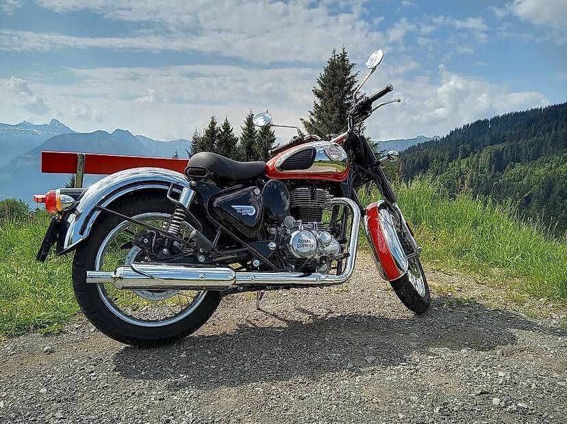 Royal Enfield Strasse: Zu Verkaufen: Royal Enfield 350 Classic Chrome Red – Gebraucht aus Hasle LU von Stom7 1