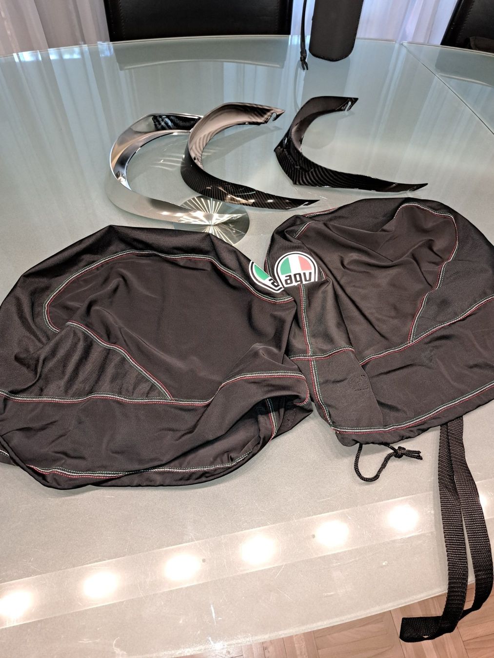 AGV Pista GP RR MotoGP Replica Helm + 3 Visiere + 4 Spoiler (Neu ...