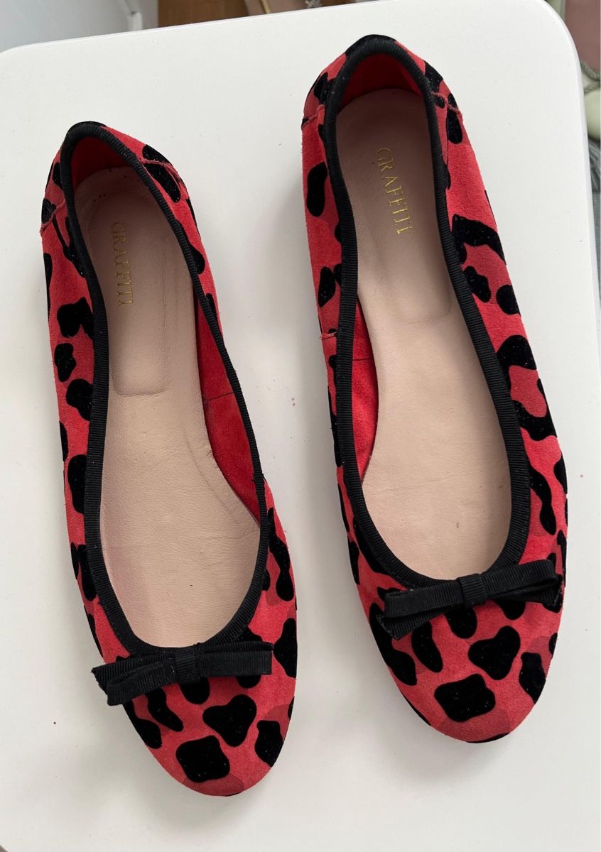 Damenschuhe: Graffiti Italian Flats, Size 41 – Gebraucht aus Genève von gvokiii