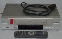 Toshiba V-251EF Videorecorder / magnétoscope VHS