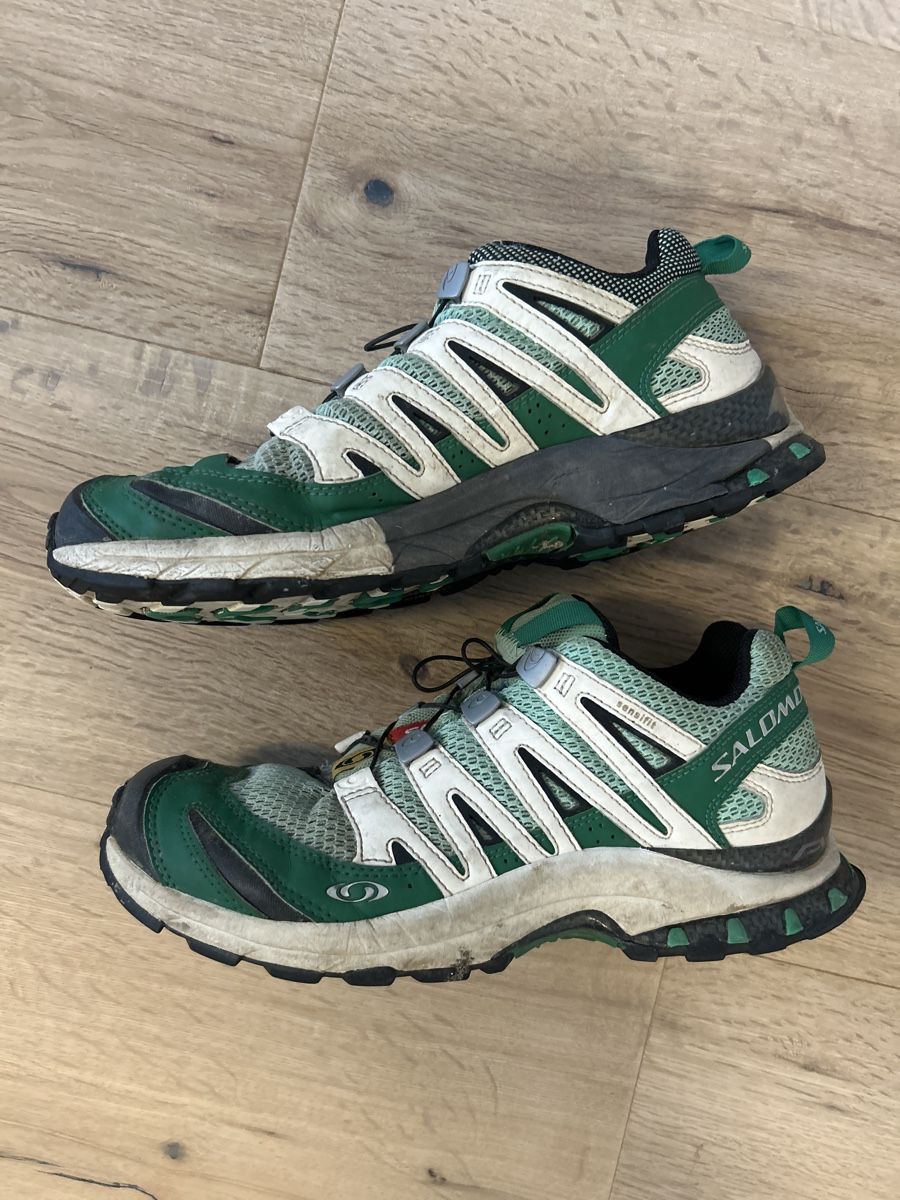 Salomon Scarpe da donna: Tolle Salomon Schuhe Gr. 38 2/3 – Usato da Jonen venduto da speedy1972