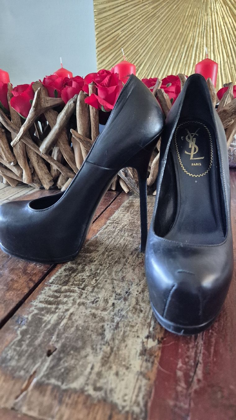 Saint Laurent Damenschuhe: YSL High Heels Gr.38 – Gebraucht aus Benglen von Janine_25