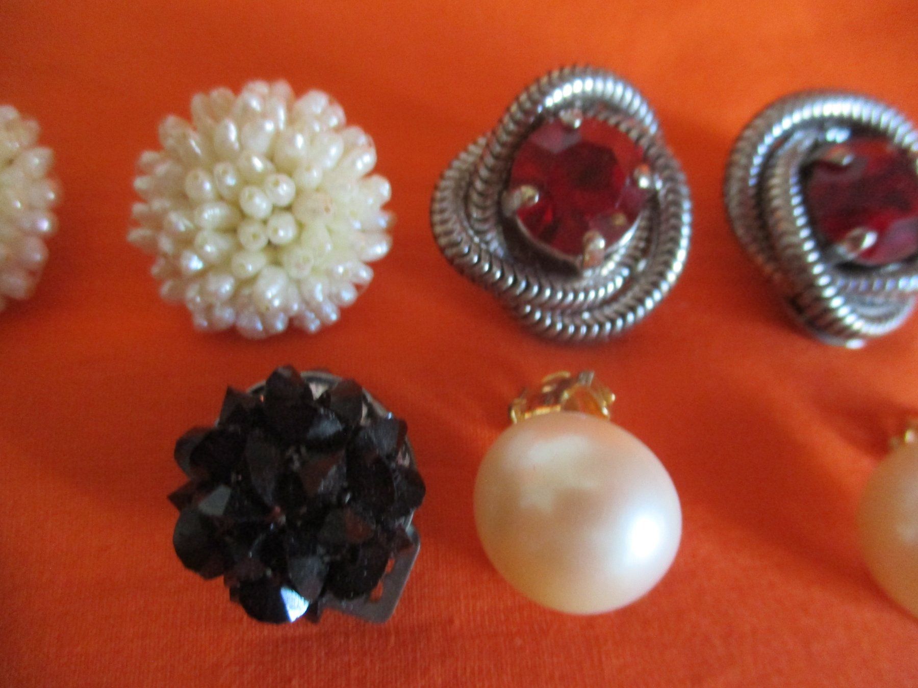 Autres bijoux: 4 Paar Ohrclips – D'occasion à Birsfelden par alles-muss-raus 1