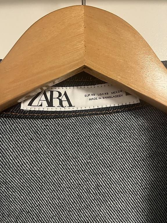 Giacche: Zara Jeansjacke – Nuovo e nell'imballaggio originale da St. Gallen venduto da bli_5hp8 1