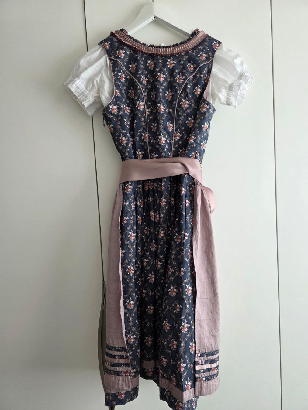 Vestiti: Dirndl 36/38 – Usato da Henau venduto da tic_82qp 2